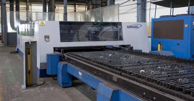 Industrial Laser Cutting Machine